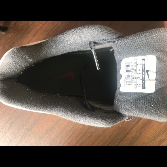 Shoes - Picture 6 of 6